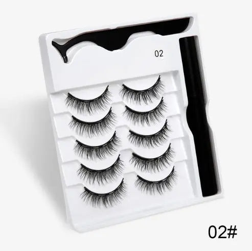 A Pair Of False Eyelashes With Magnets Jane Iredale