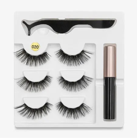 A Pair Of False Eyelashes With Magnets Jane Iredale