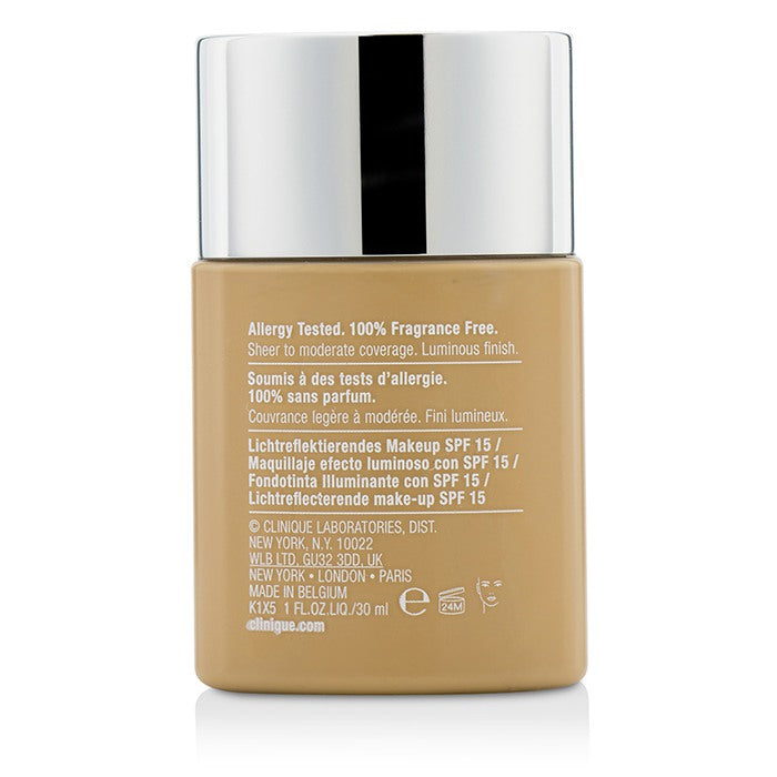 CLINIQUE - Even Better Glow Light Reflecting Makeup SPF 15