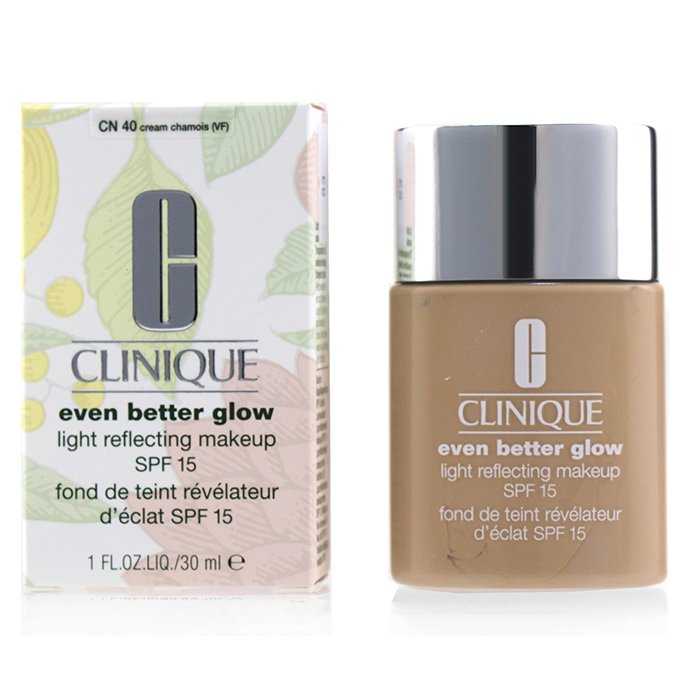 CLINIQUE - Even Better Glow Light Reflecting Makeup SPF 15