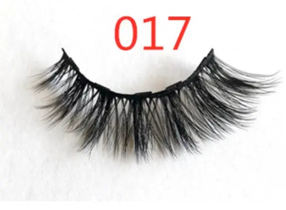 A Pair Of False Eyelashes With Magnets Jane Iredale