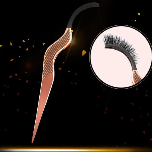 Rose gold eyelash curler for natural lash lift and curl