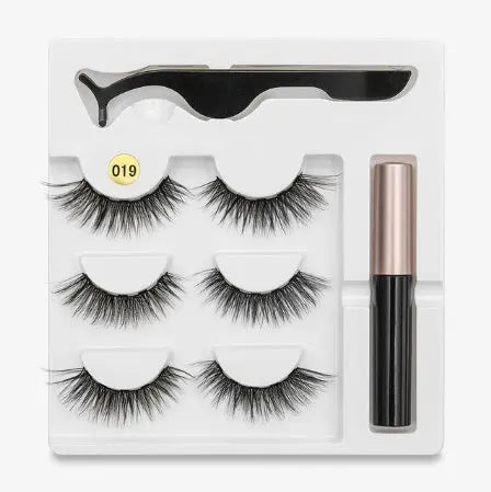 A Pair Of False Eyelashes With Magnets Jane Iredale
