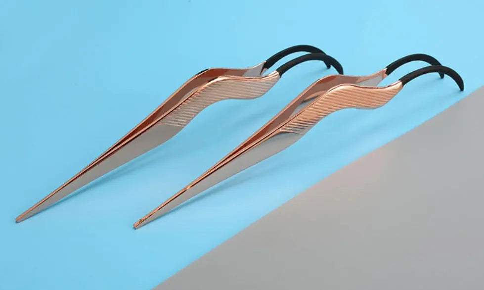 Elegant rose gold eyelash curler makeup tool for daily use