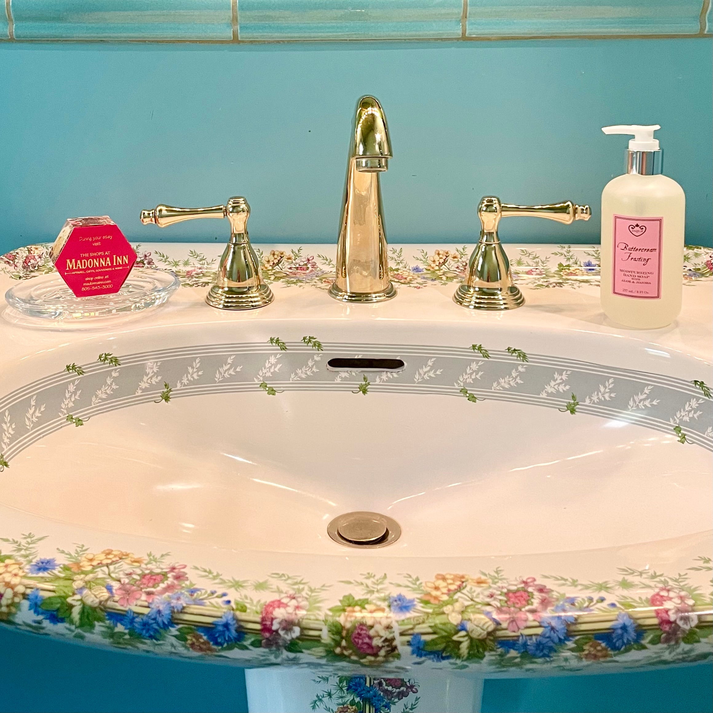 JAQUA BUTTERCREAM FROSTING HAND SOAP – Indulgent Cleansing for Silky, Refreshed Hands