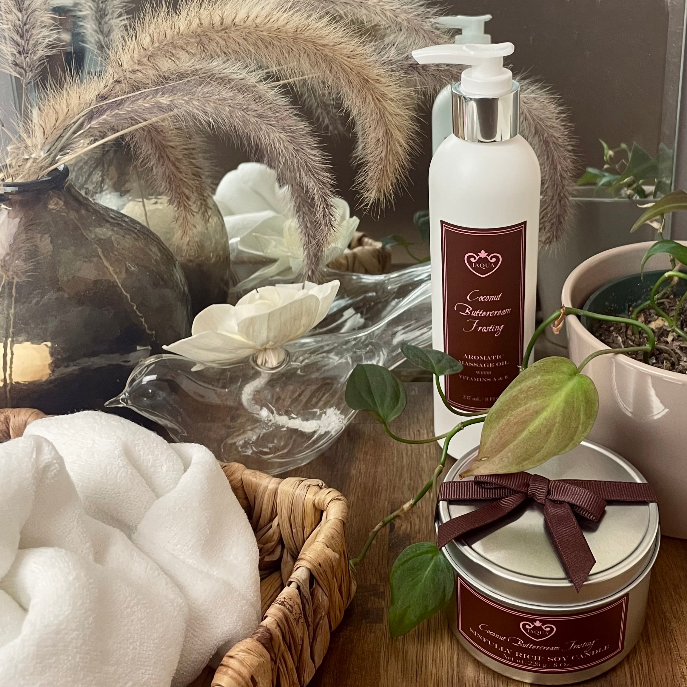 JAQUA - COCONUT BUTTERCREAM FROSTING - Aromatic Massage Oil
